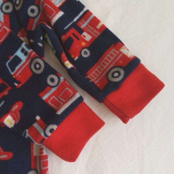 carter's firetruck fleece zipper footie sleeper pajamas 6 months baby boy - Picture 4 of 6